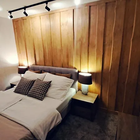 Lodge Studienky *