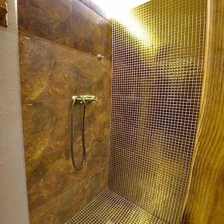 Lodge Studienky *